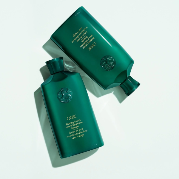 Oribe Несмываемый праймер для увлажнения и распутывания волос Priming Lotion Leave-In Conditioning Detangler, 250 мл купить